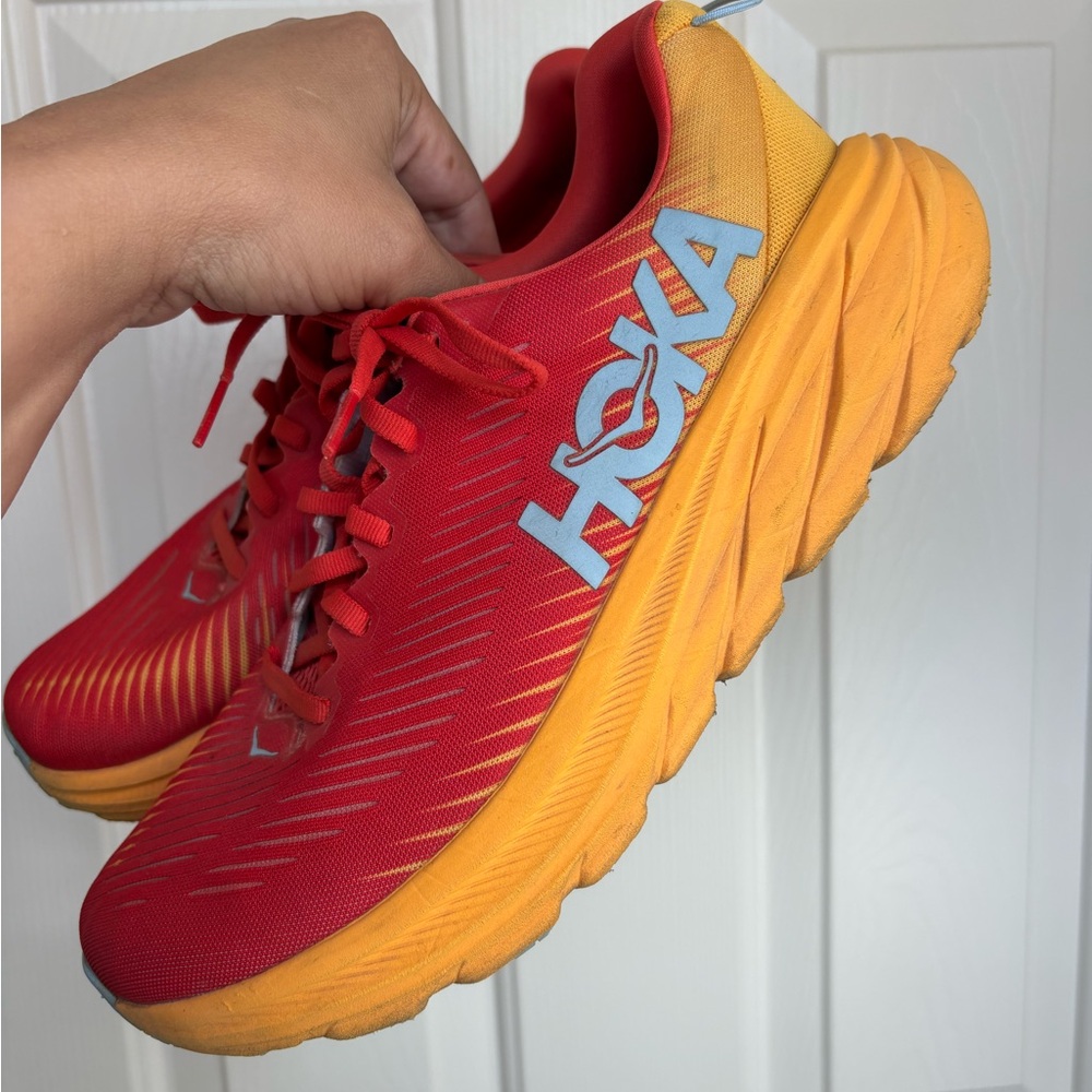 Hoka mens Rincon 3 Running shoe size 9